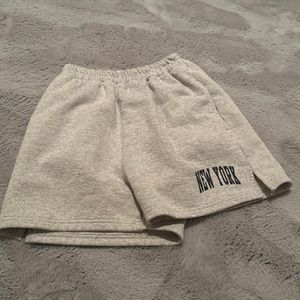 brandy melville new york shorts! never worn perfect condition